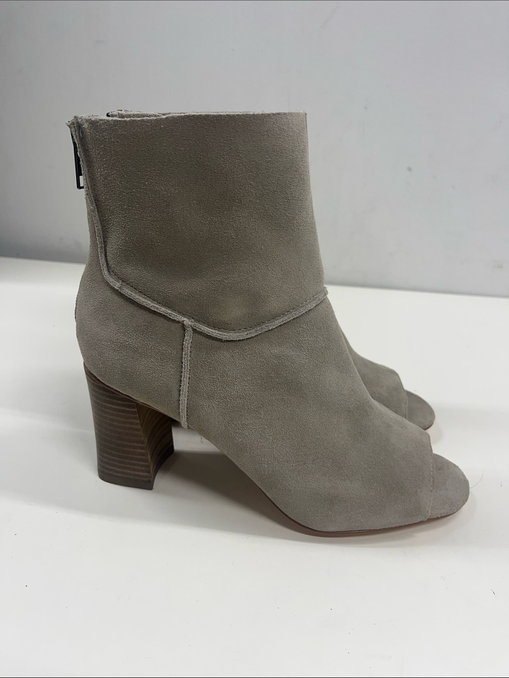 Sbicca Taupe Suede Peep-Toe Ankle Booties Size 8